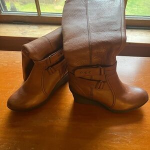 Brown Heeled Boots with Chunky Heel and Ankle Strap